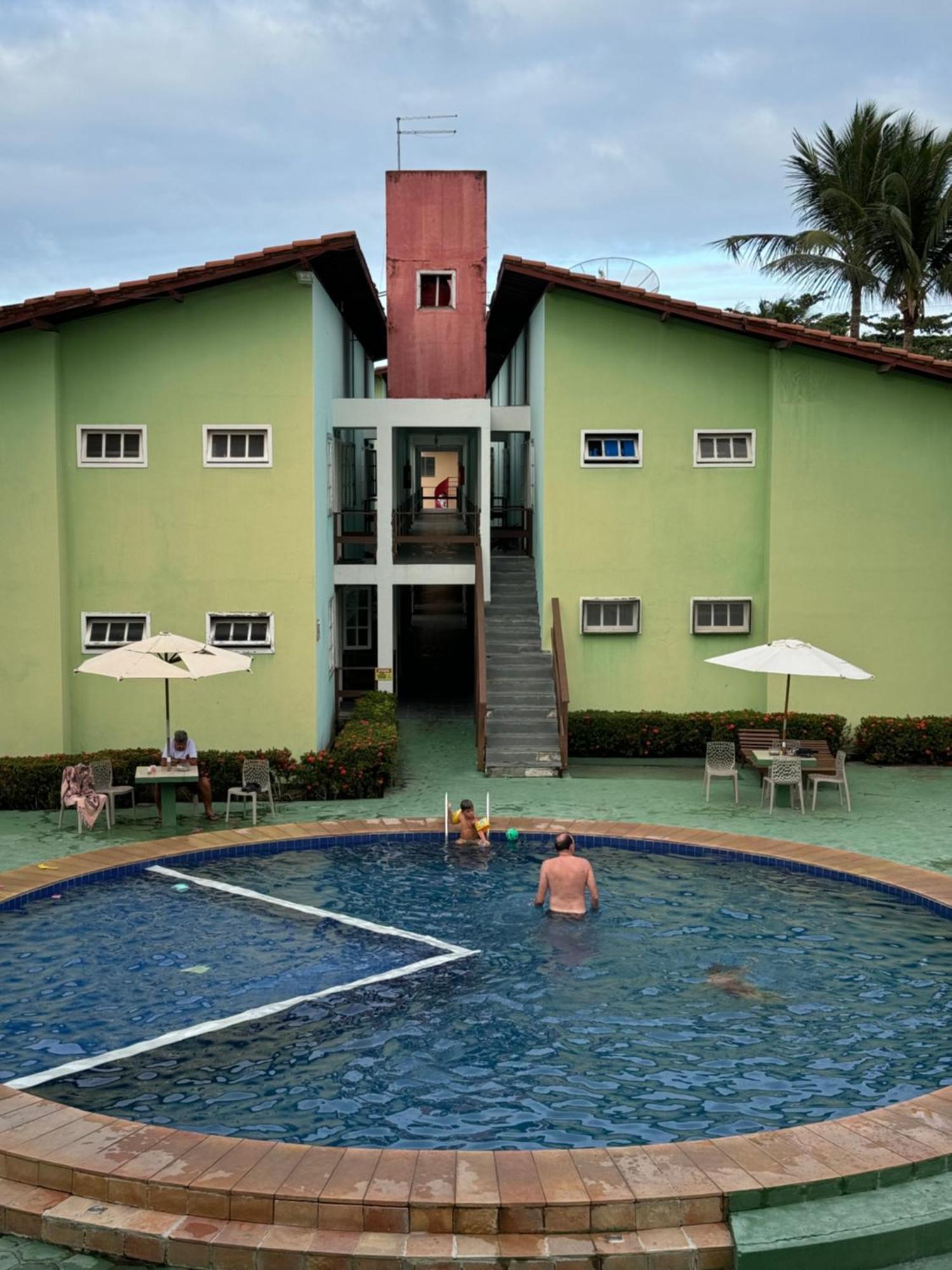 Golden Village Taperapoan *